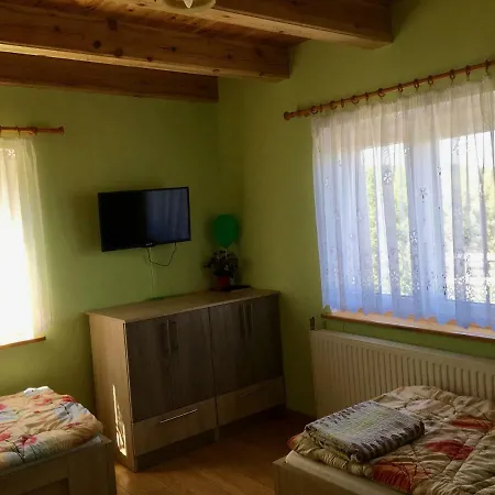 Teczowe Lowisko Farm stay Wolka Orlowska